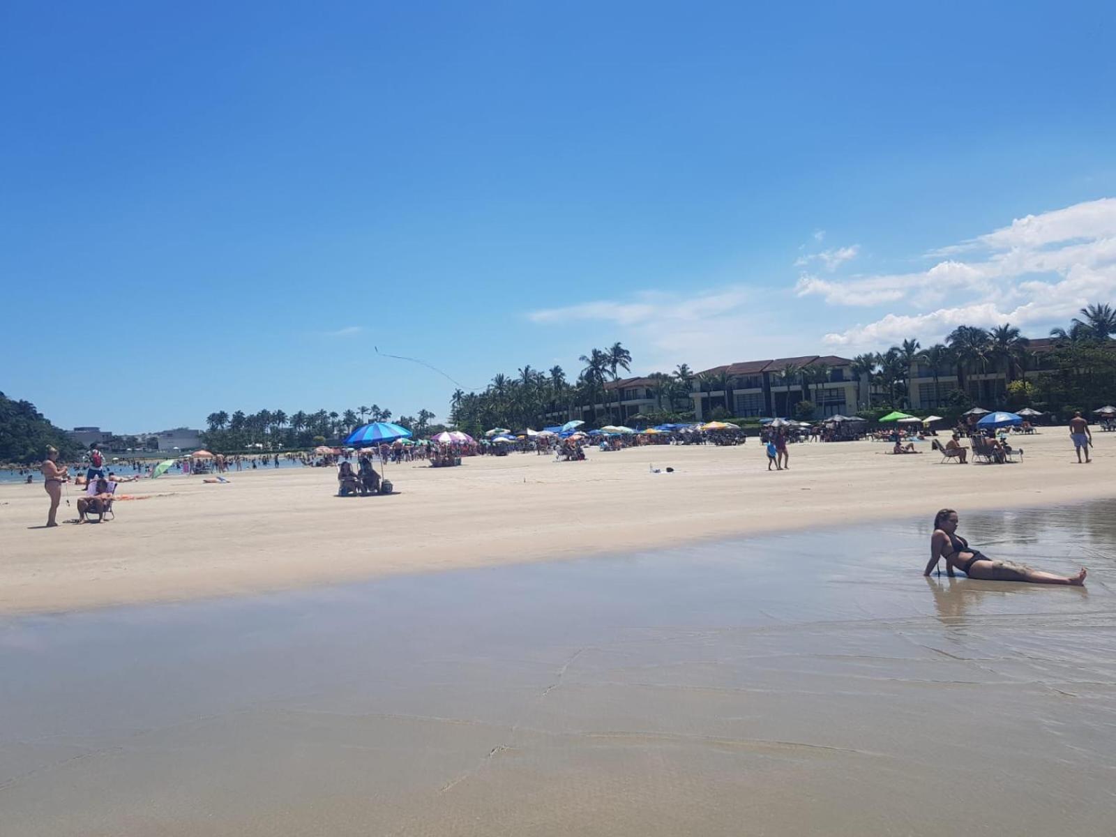Pousada Pe Na Areia Guaruja Exterior photo