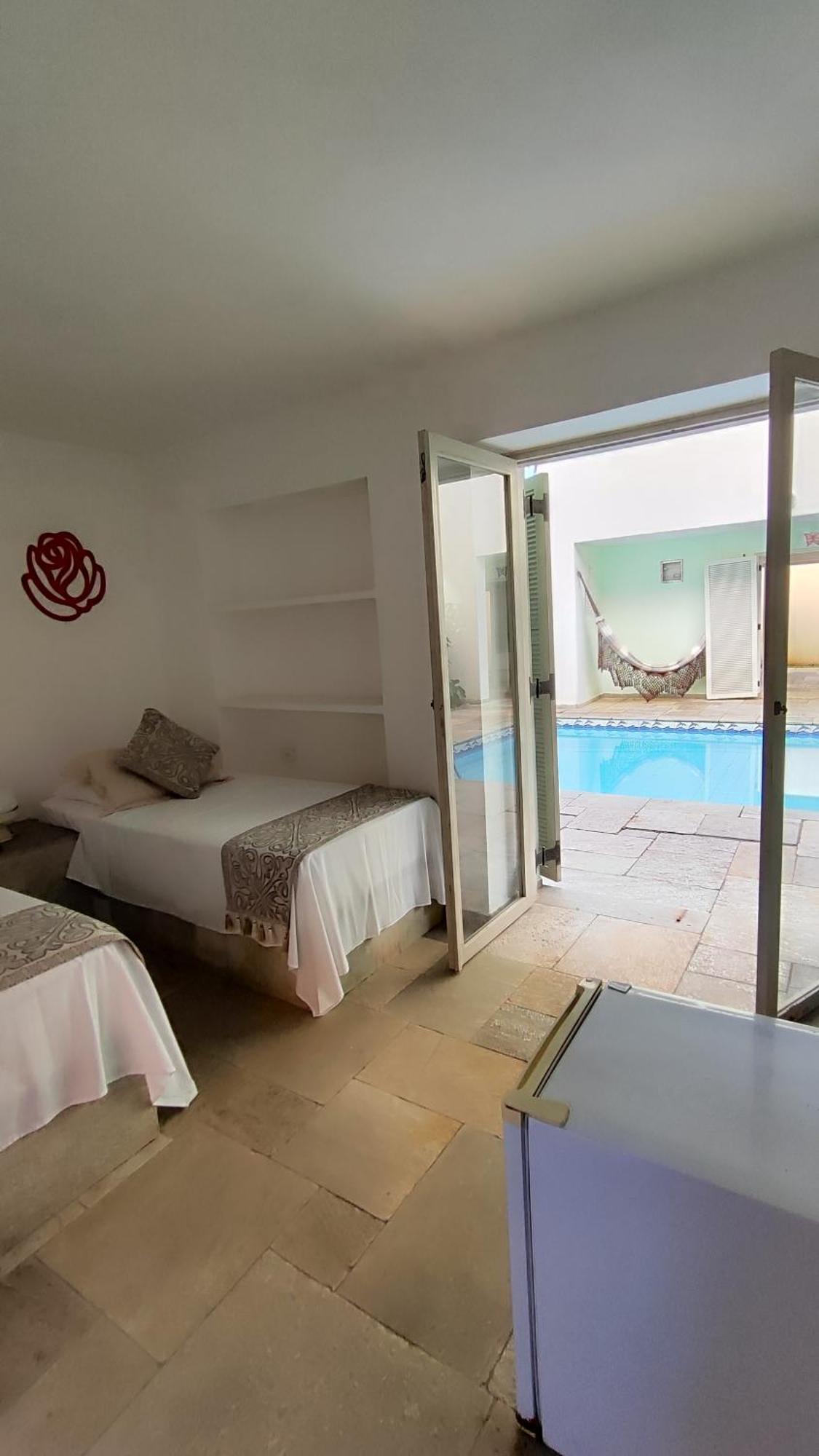Pousada Pe Na Areia Guaruja Exterior photo